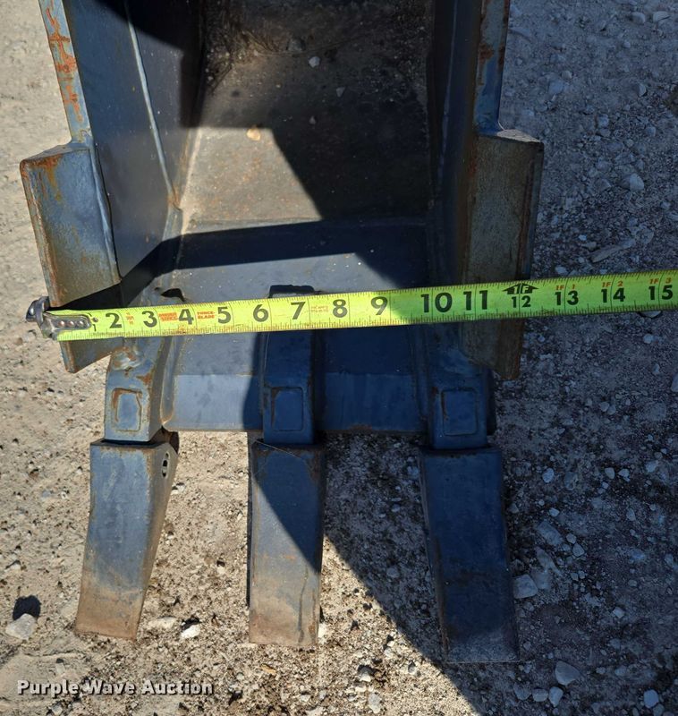 image for item EN2027 (2) Strickland 12