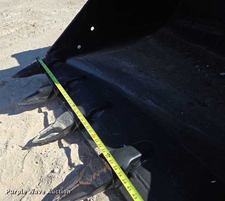 image for item EN2029 (2) excavator buckets