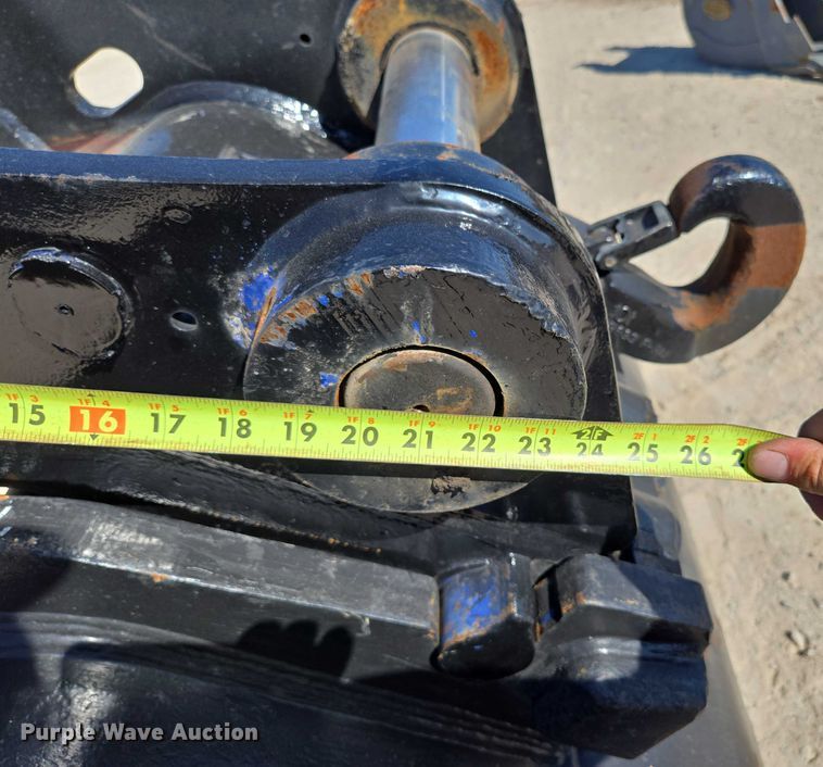 image for item EN2029 (2) excavator buckets