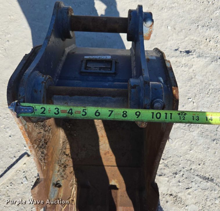 image for item EN2030 (3) excavator buckets