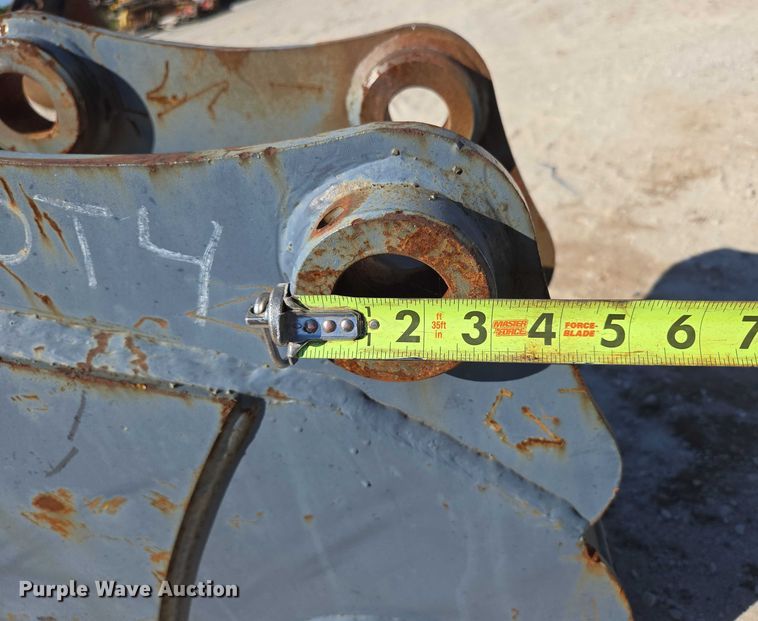 image for item EN2030 (3) excavator buckets