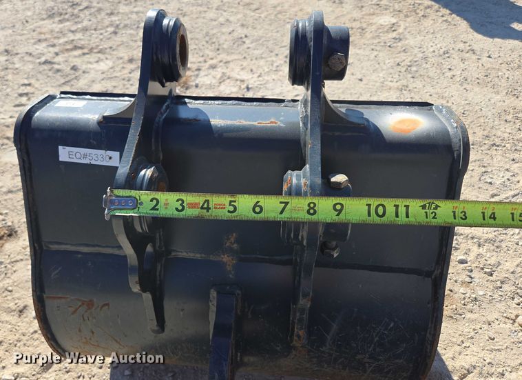 image for item EN2033 (2) excavator buckets