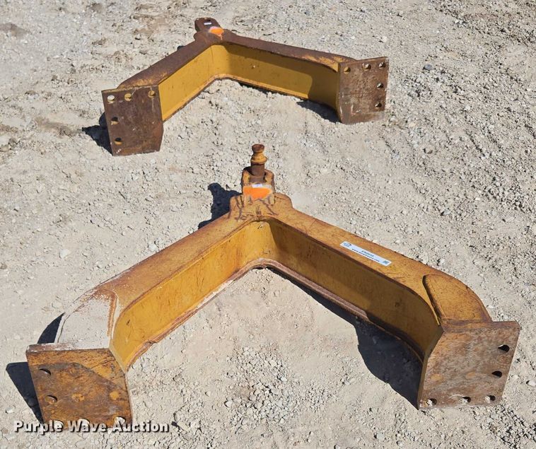 image for item EN2035 (2) dozer drawbars