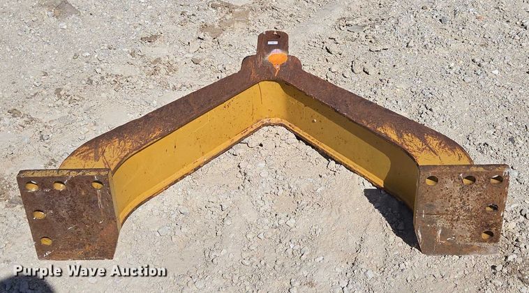 image for item EN2035 (2) dozer drawbars