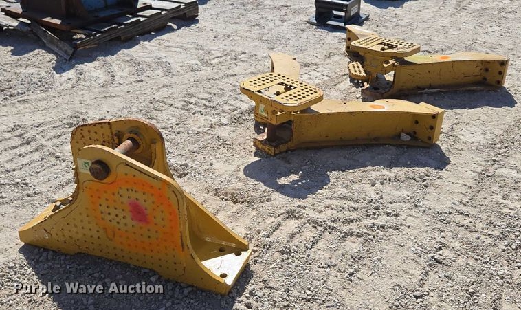 image for item EN2036 (3) dozer drawbars