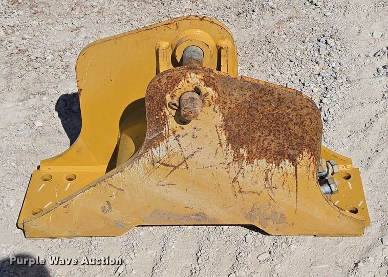 image for item EN2036 (3) dozer drawbars