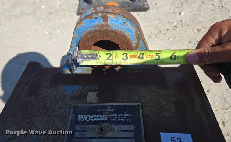 image for item EN2037 (2) excavator top mounts