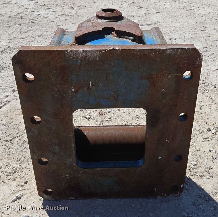 image for item EN2037 (2) excavator top mounts