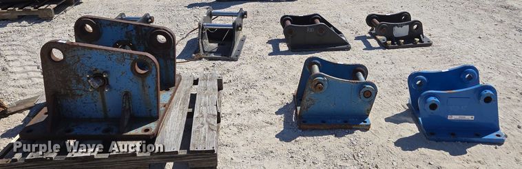 image for item EN2038 (3) excavator top mounts