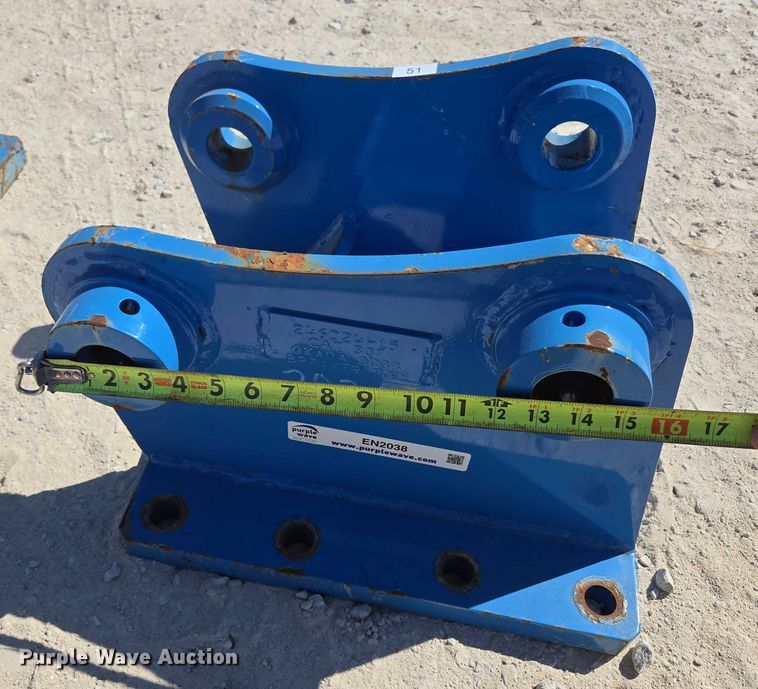 image for item EN2038 (3) excavator top mounts