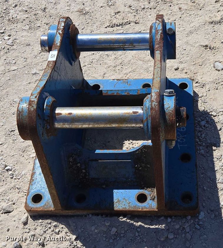 image for item EN2038 (3) excavator top mounts
