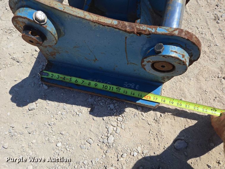 image for item EN2038 (3) excavator top mounts