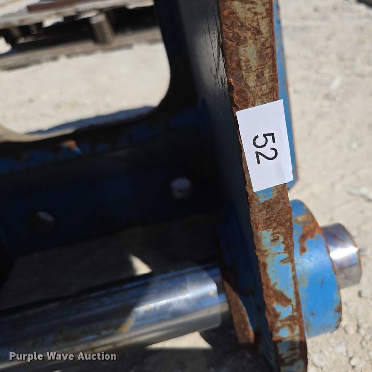 image for item EN2038 (3) excavator top mounts