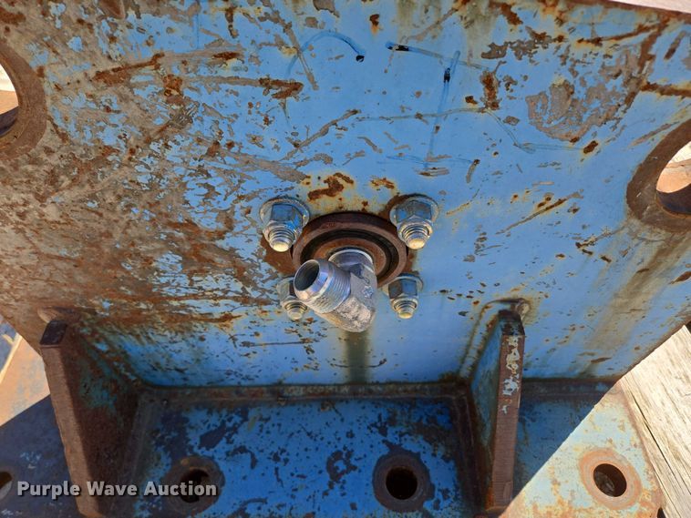 image for item EN2038 (3) excavator top mounts