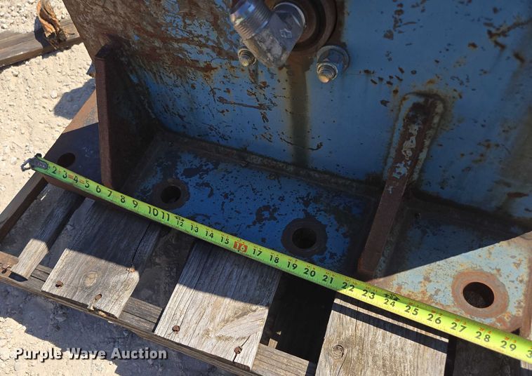 image for item EN2038 (3) excavator top mounts