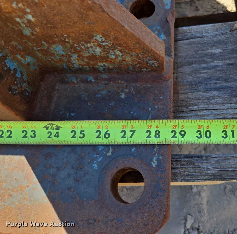 image for item EN2038 (3) excavator top mounts