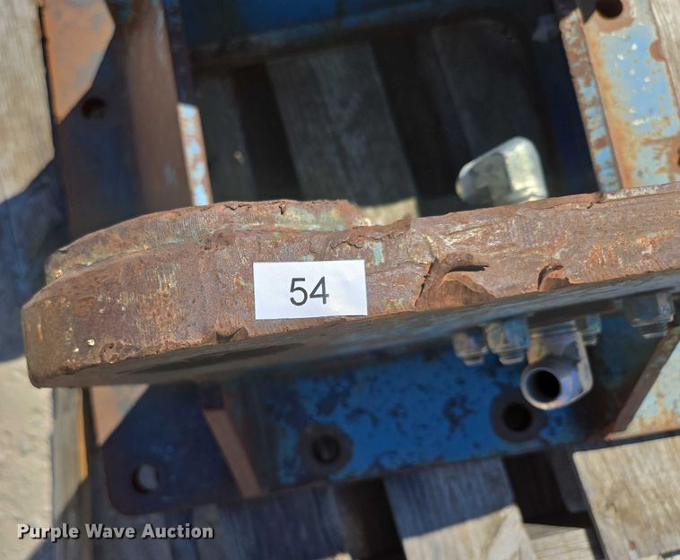 image for item EN2038 (3) excavator top mounts