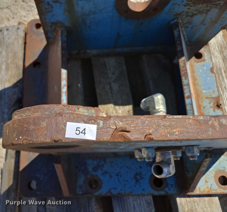 image for item EN2038 (3) excavator top mounts