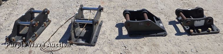 image for item EN2039 (4) B&D Fabricators excavator top mounts