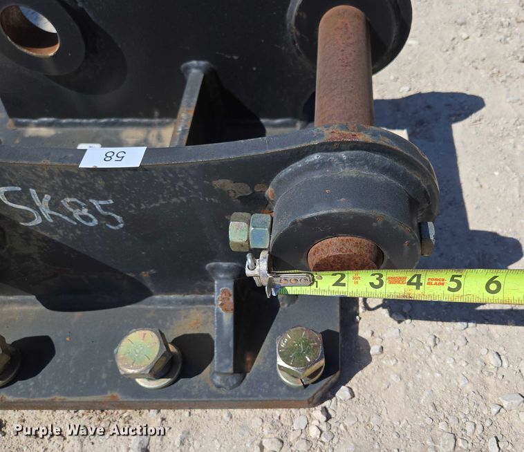 image for item EN2039 (4) B&D Fabricators excavator top mounts