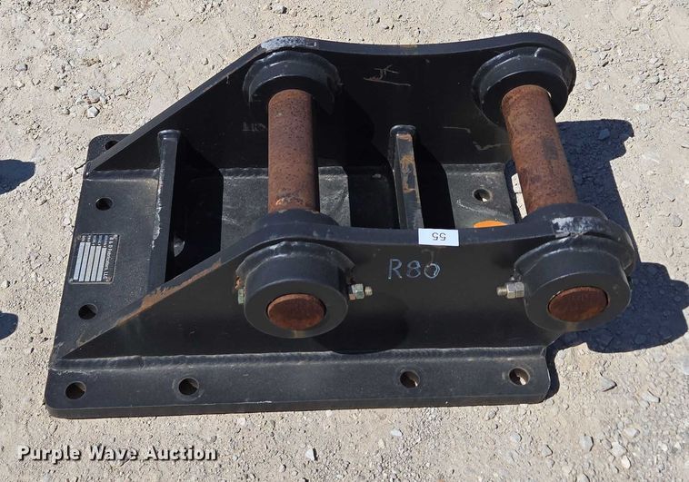 image for item EN2039 (4) B&D Fabricators excavator top mounts