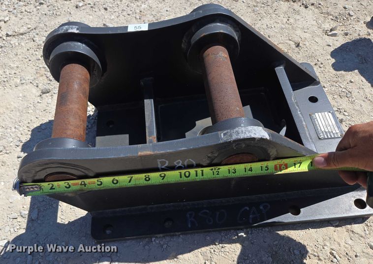 image for item EN2039 (4) B&D Fabricators excavator top mounts