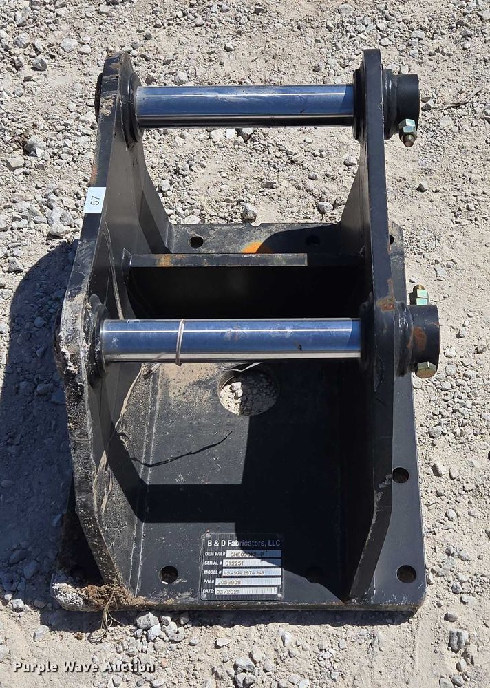 image for item EN2039 (4) B&D Fabricators excavator top mounts