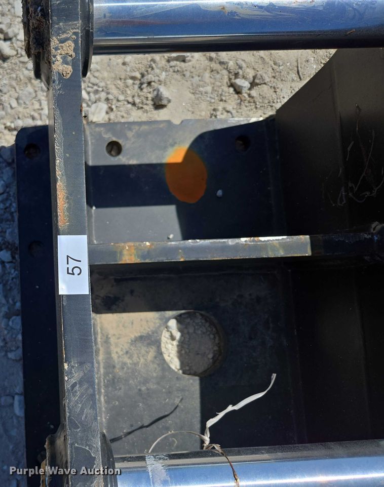 image for item EN2039 (4) B&D Fabricators excavator top mounts