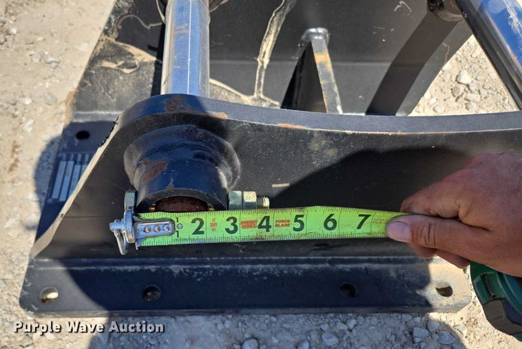 image for item EN2039 (4) B&D Fabricators excavator top mounts