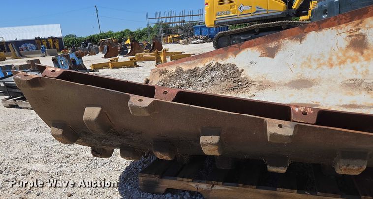 image for item EN2042 Padfoot shell kit