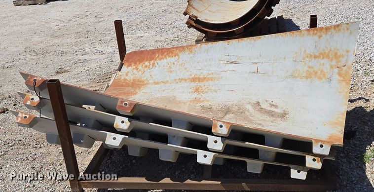 image for item EN2044 Padfoot shell kit