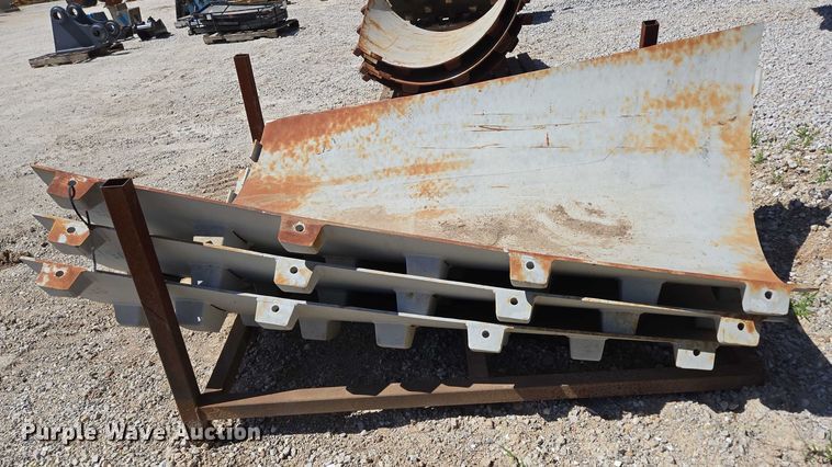 image for item EN2044 Padfoot shell kit