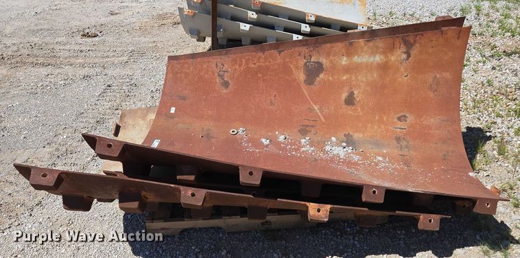 image for item EN2045 Padfoot shell kit