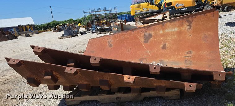 image for item EN2045 Padfoot shell kit