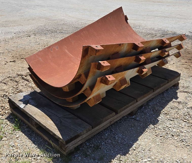 image for item EN2046 Padfoot shell kit