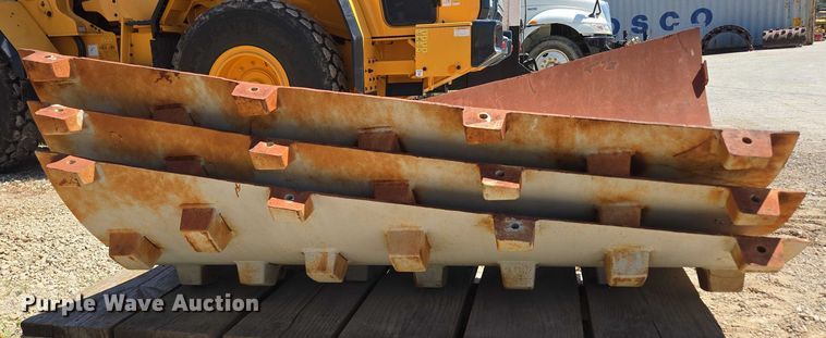 image for item EN2046 Padfoot shell kit