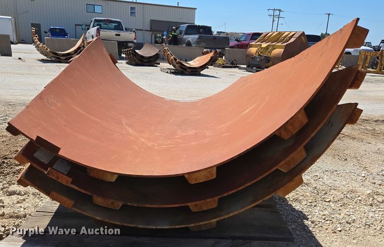 image for item EN2046 Padfoot shell kit