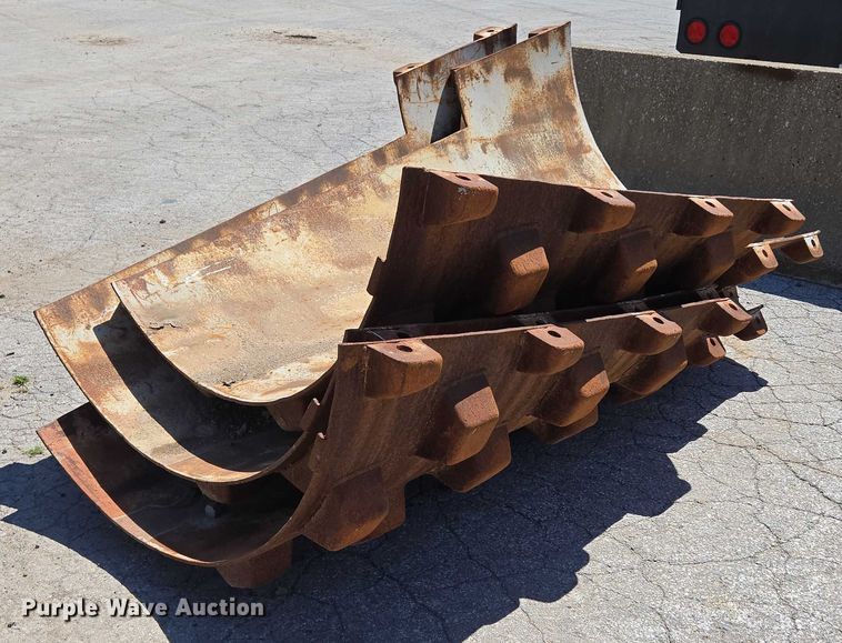 image for item EN2047 Padfoot shell kit