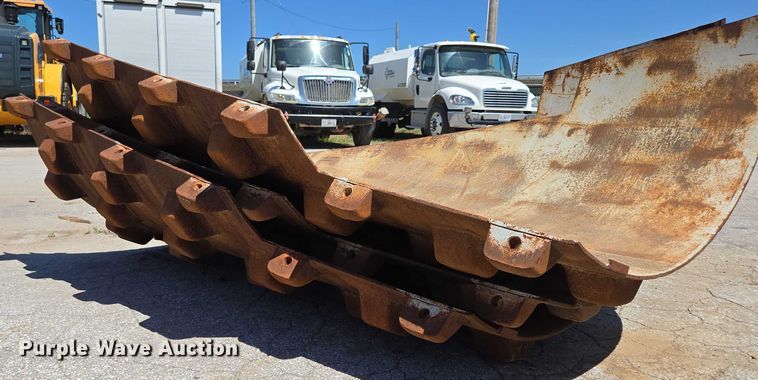 image for item EN2047 Padfoot shell kit