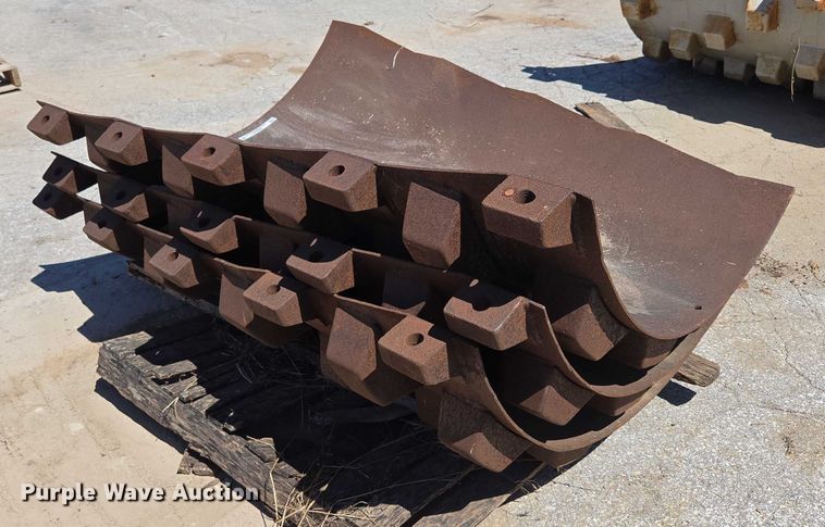 image for item EN2049 Padfoot shell kit