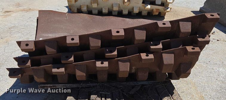 image for item EN2049 Padfoot shell kit