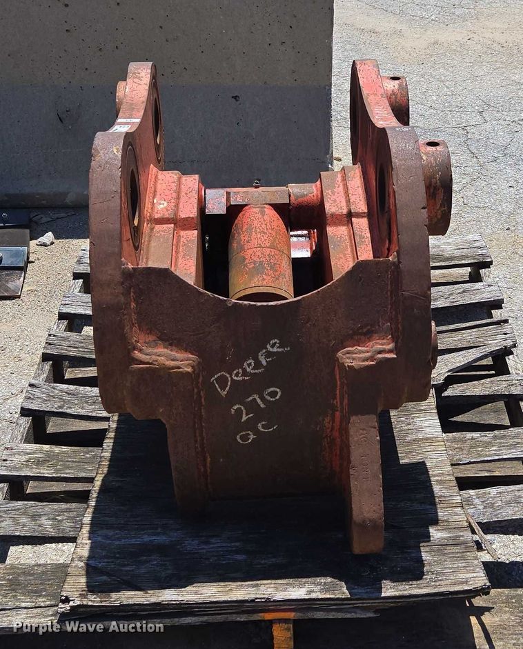 image for item EN2051 ESCO hydraulic quick coupler