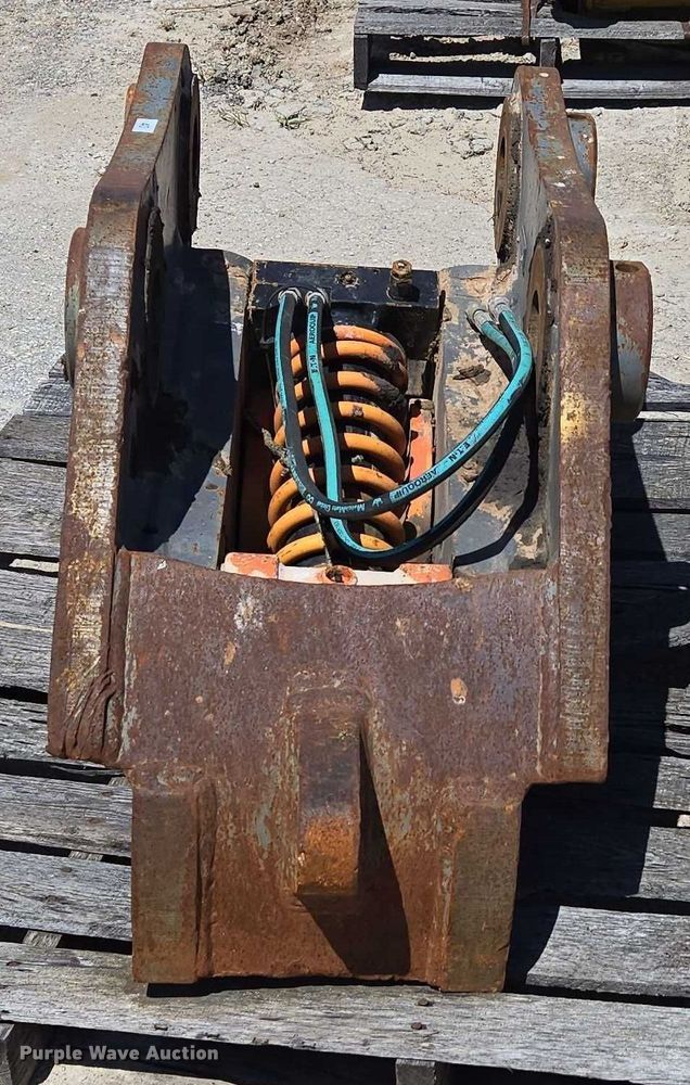 image for item EN2053 TEFRA MATEF-025T043A hydraulic quick coupler