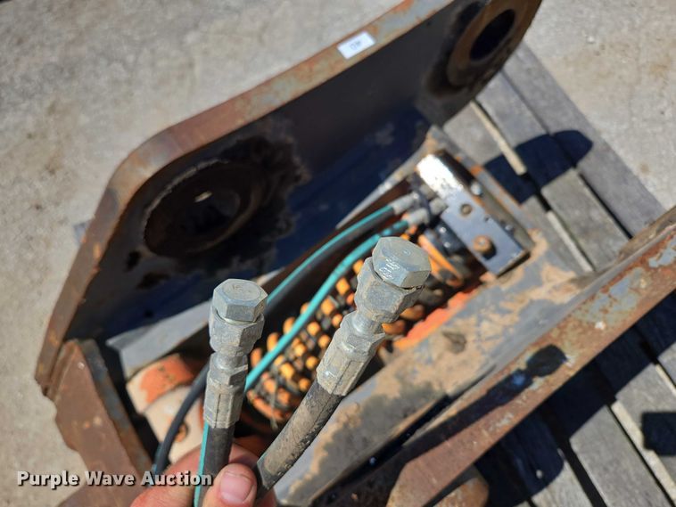 image for item EN2053 TEFRA MATEF-025T043A hydraulic quick coupler