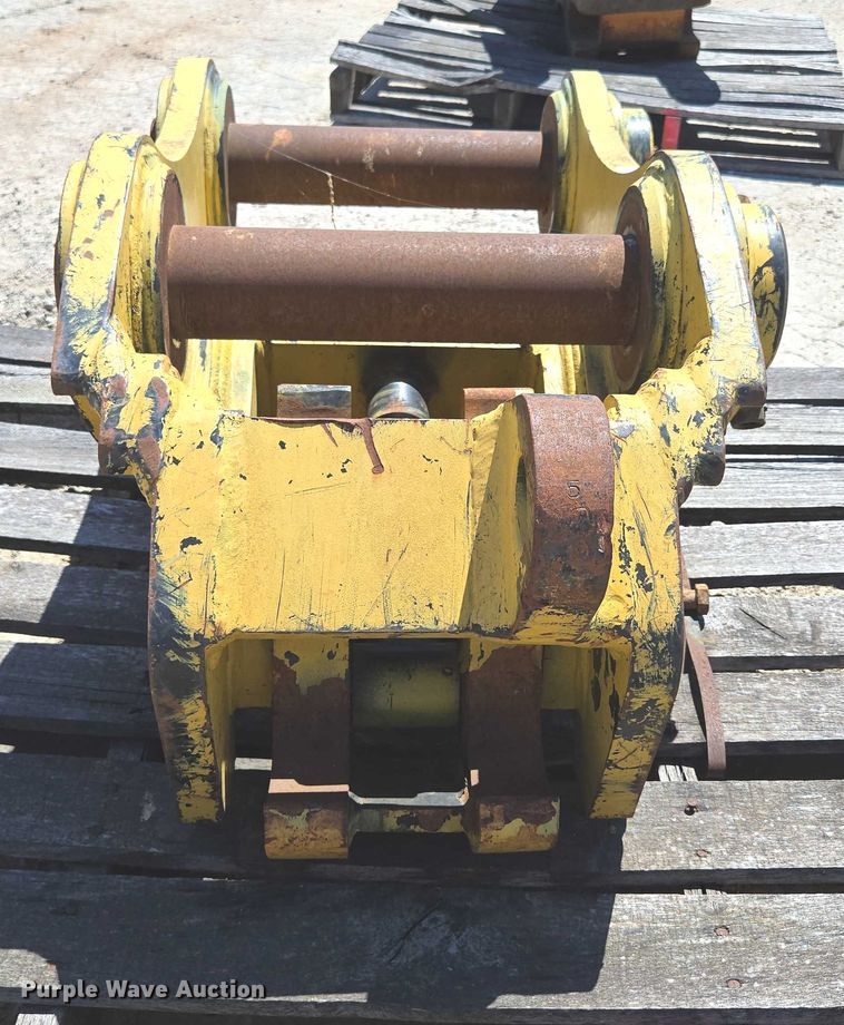 image for item EN2054 Manual quick coupler