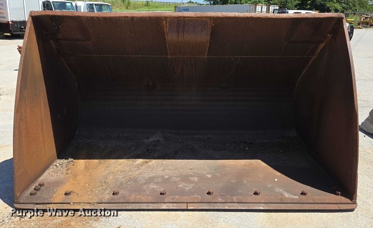 image for item EN2055 Caterpillar 256-0913 bucket