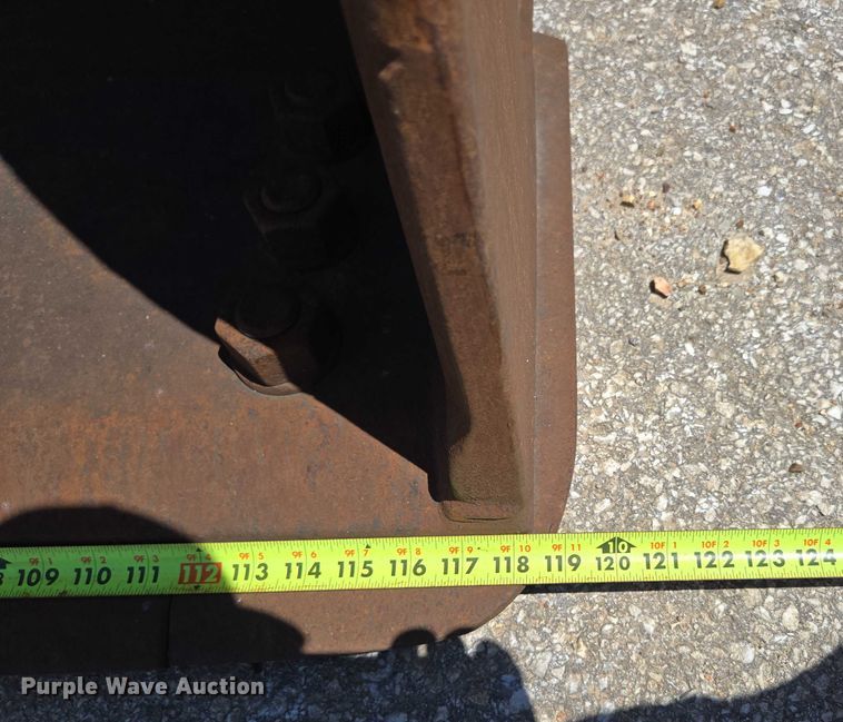 image for item EN2055 Caterpillar 256-0913 bucket