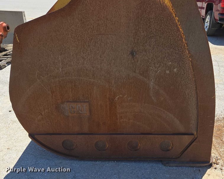 image for item EN2055 Caterpillar 256-0913 bucket