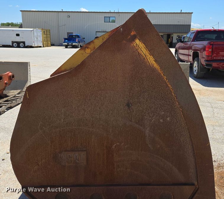 image for item EN2055 Caterpillar 256-0913 bucket