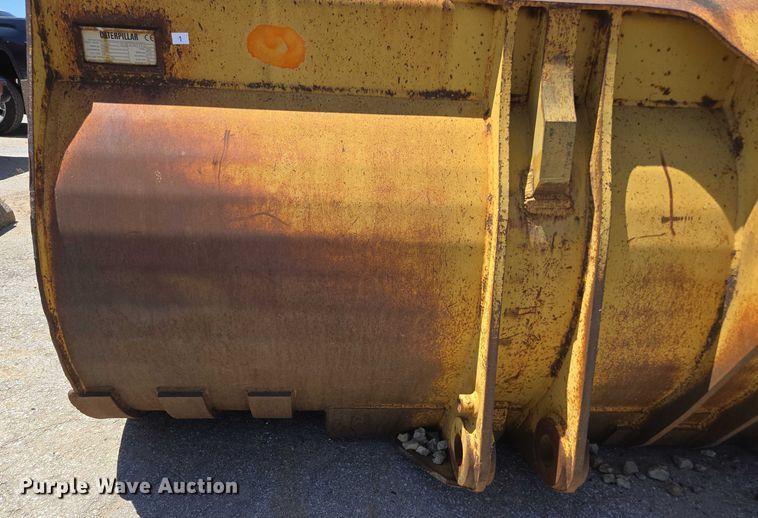 image for item EN2055 Caterpillar 256-0913 bucket